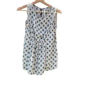 Lauren Conrad size small floral sleeveless top